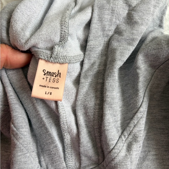 Smash + Tess Light Gray romper - Picture 2 of 4